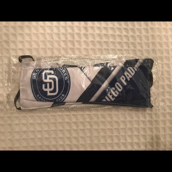Other - San Diego Padres Face Mask New In Package